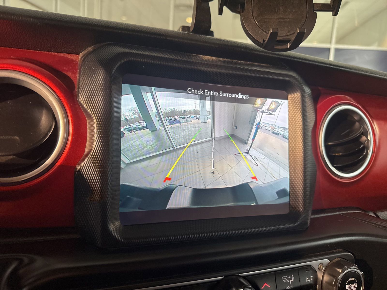 Used 2020 Jeep Wrangler Unlimited Rubicon image 33