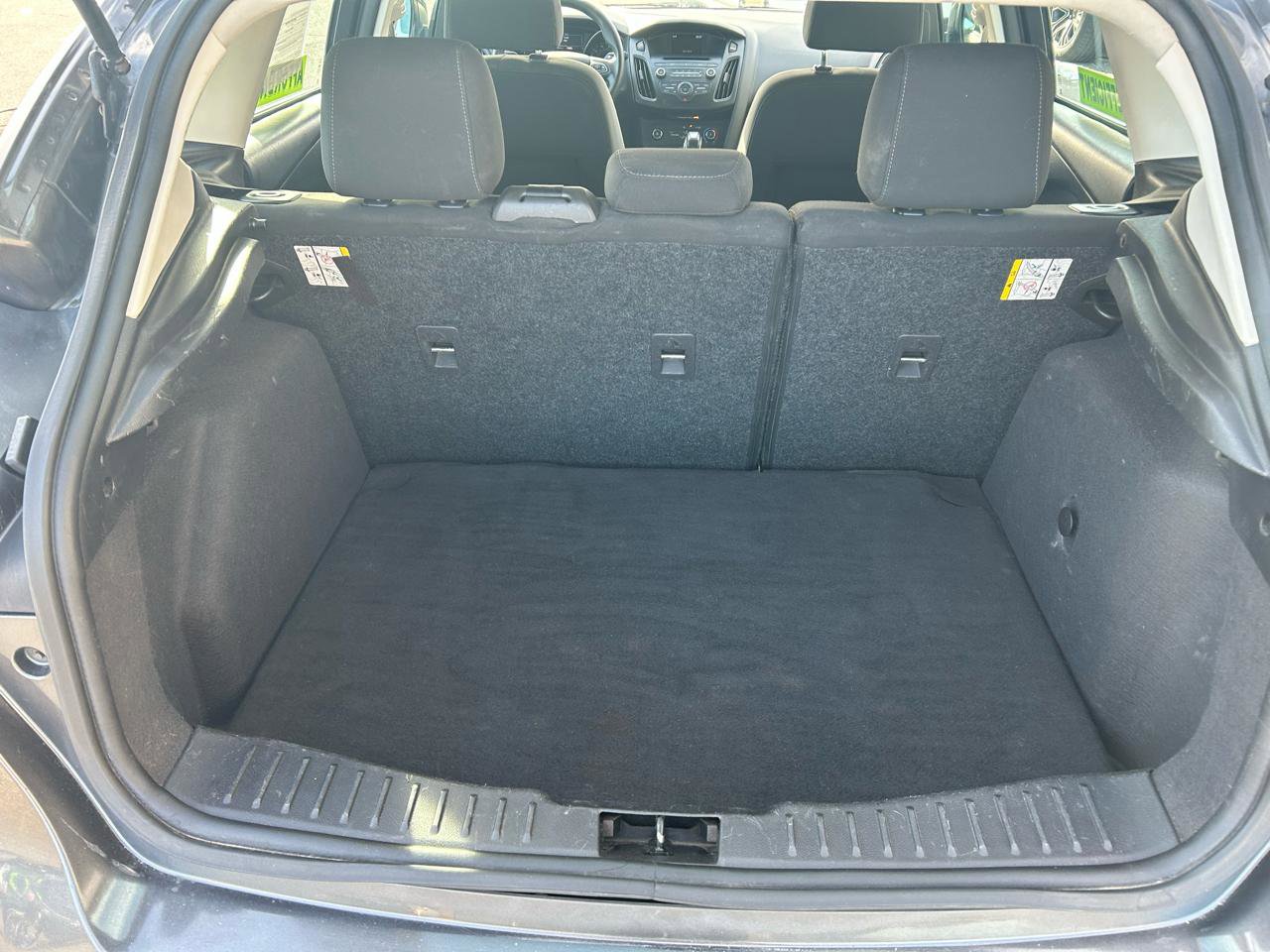 Used 2016 Ford Focus SE image 17