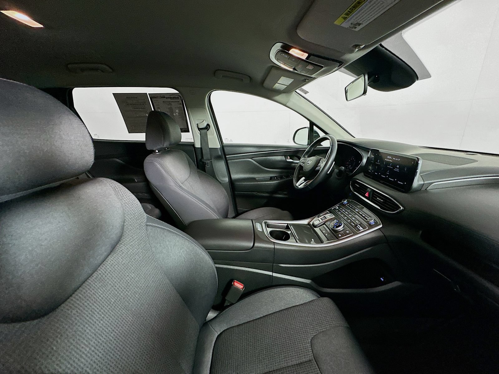 Used 2023 Hyundai Santa Fe SEL AWD/4WD image 29