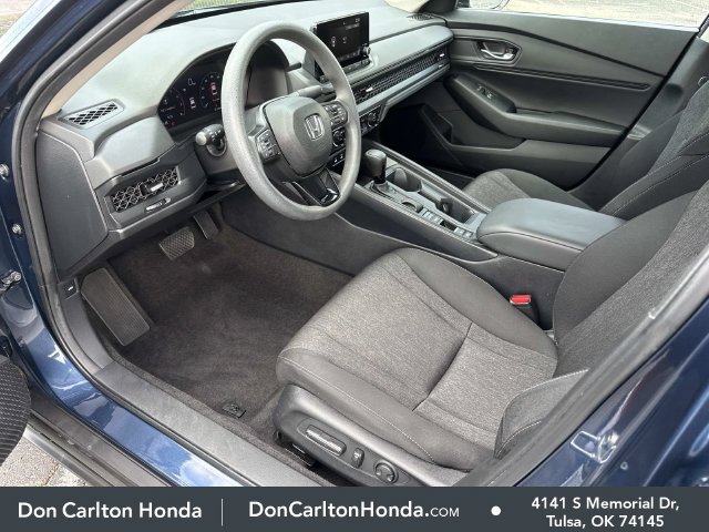 Used 2024 Honda Accord EX image 11