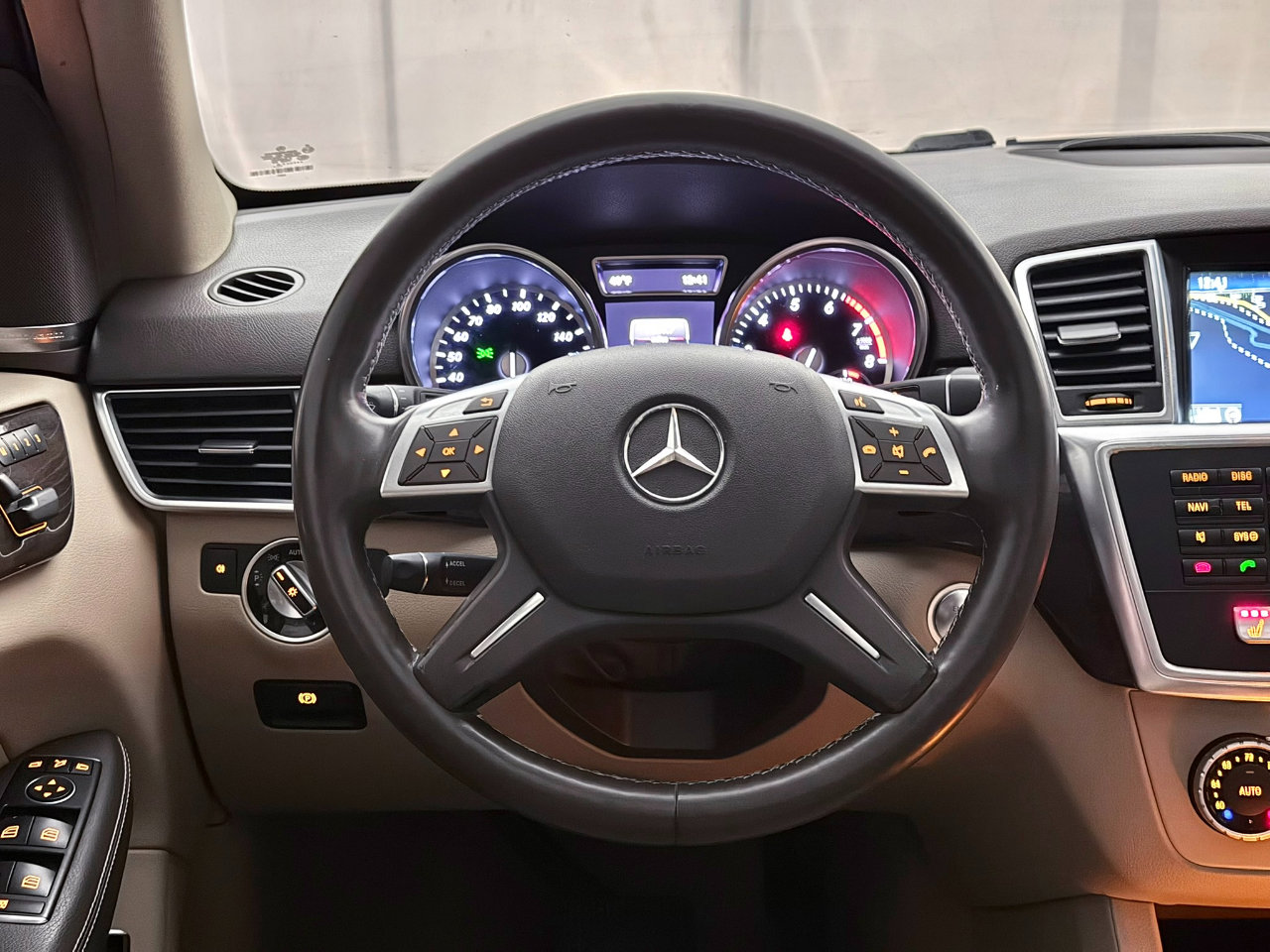 Used 2014 Mercedes-Benz ML 350 4MATIC image 31