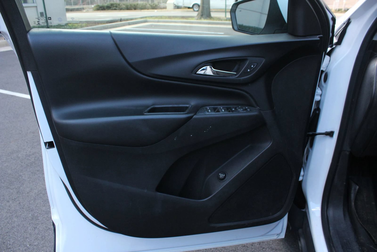 Used 2022 Chevrolet Equinox LT AWD/4WD image 15