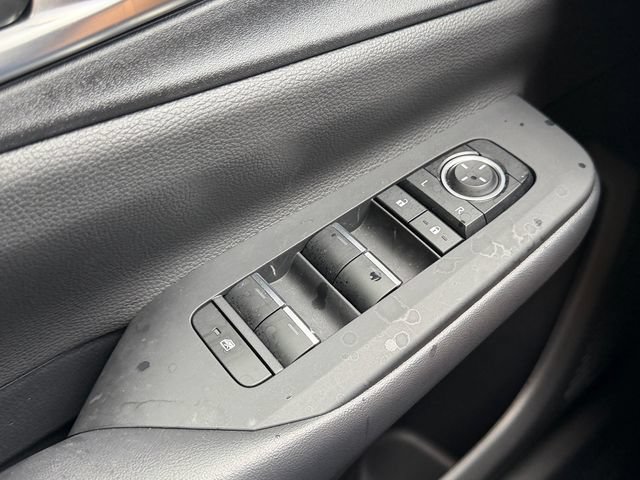 Used 2024 Toyota Prius Prime FWD image 26