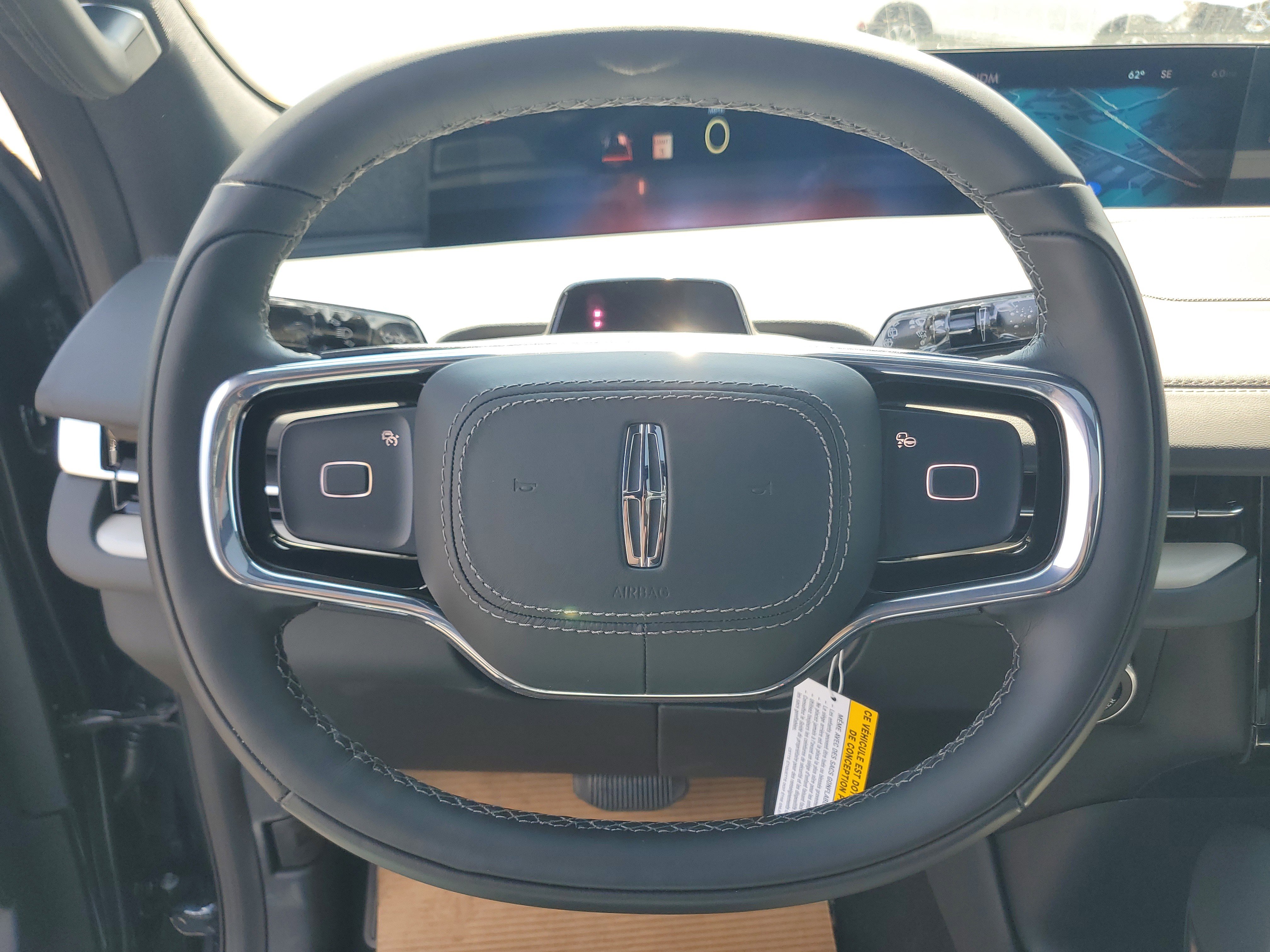 New 2026 Lincoln Navigator L Reserve AWD/4WD image 15