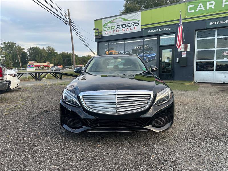 Used 2015 Mercedes-Benz C 300 4MATIC Sedan image 2