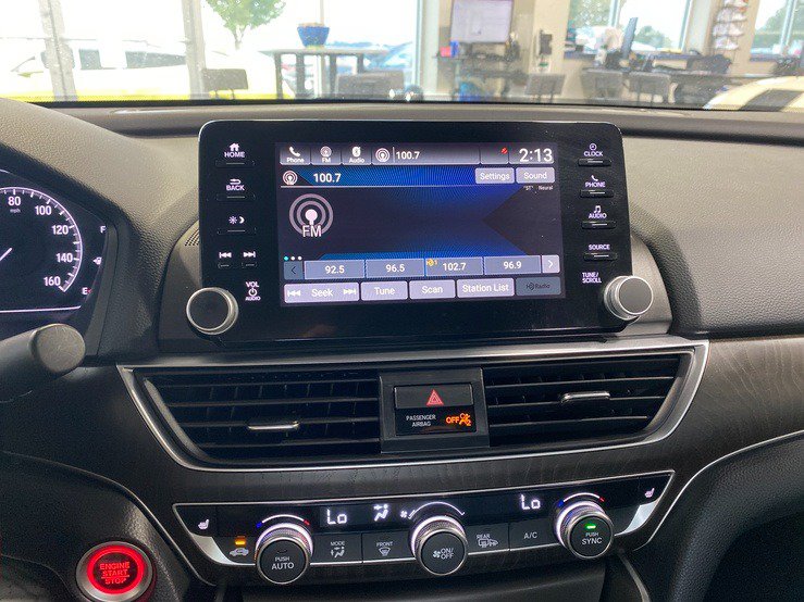 Used 2019 Honda Accord EX-L image 17