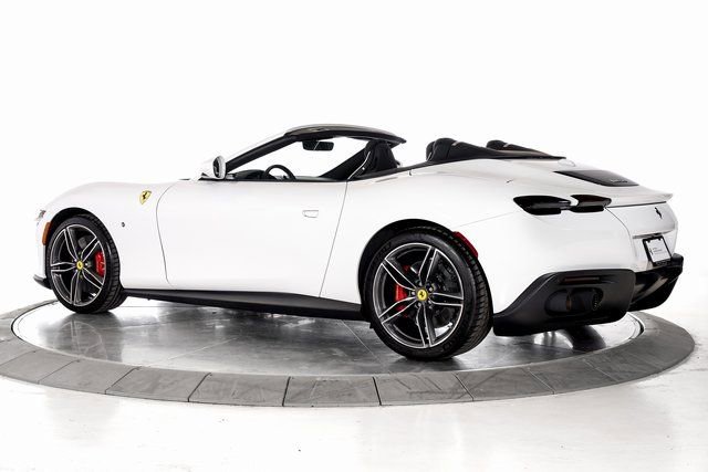 Certified 2025 Ferrari Roma Spider image 7