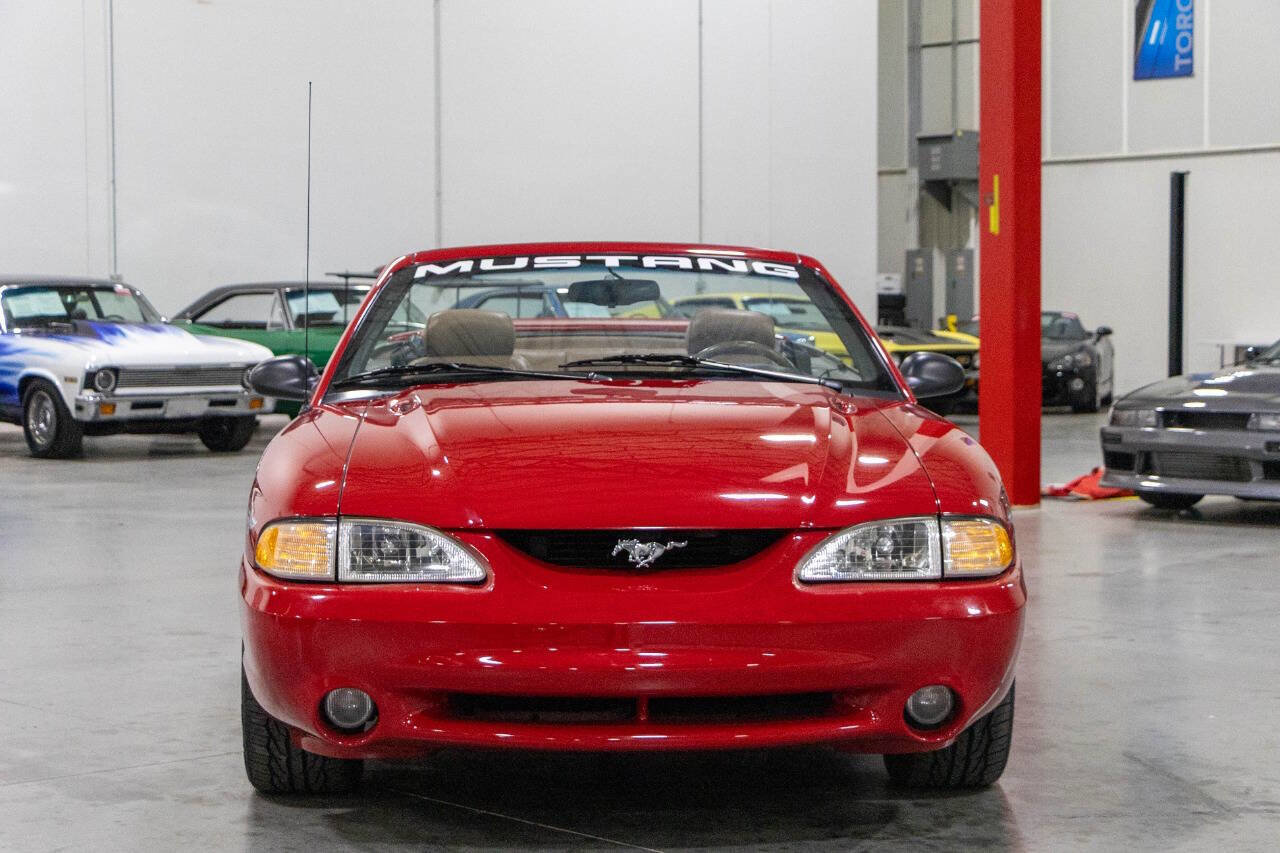 Used 1994 Ford Mustang GT RWD image 10