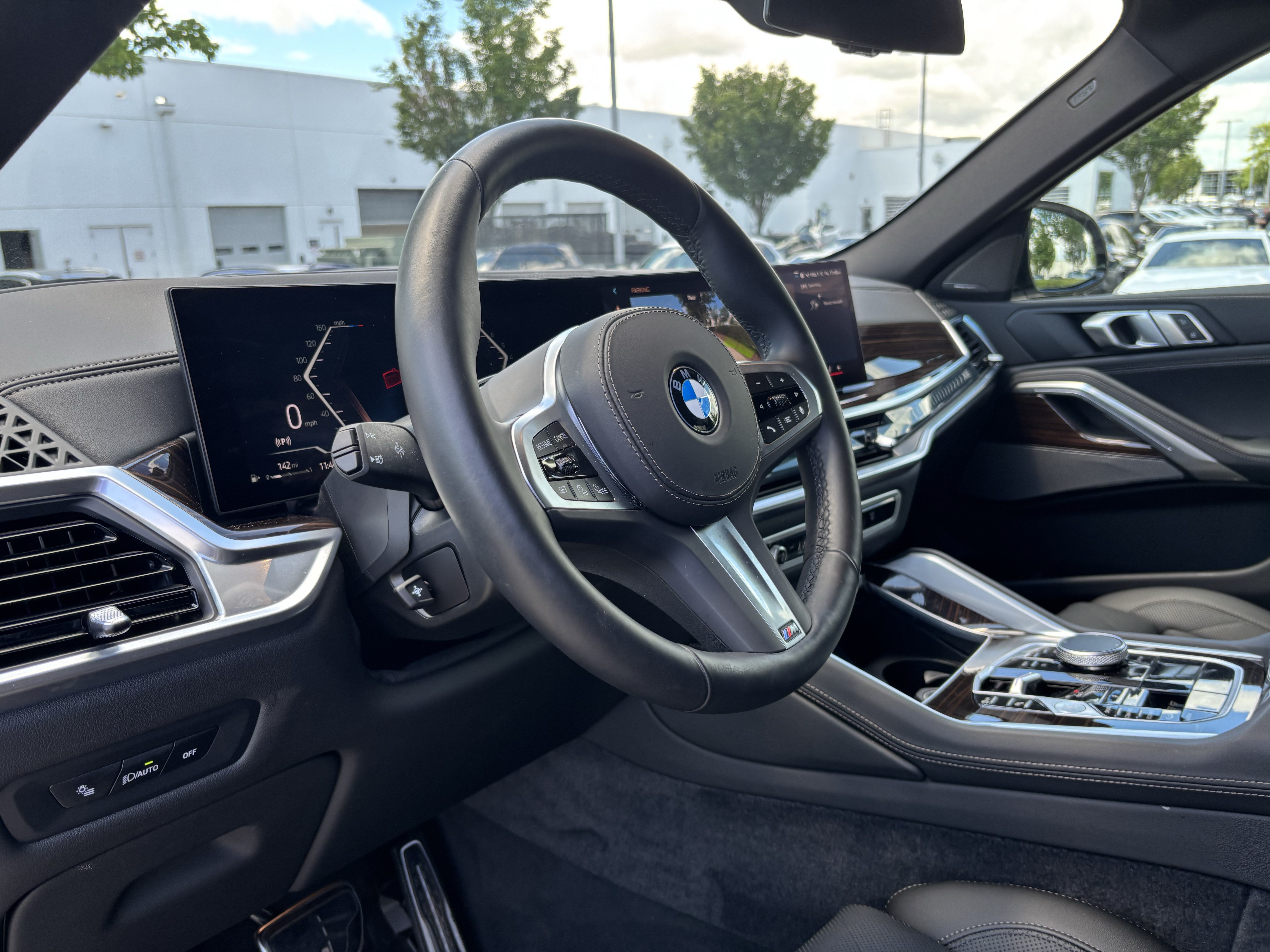 Certified 2026 BMW X6 xDrive40i AWD/4WD image 17
