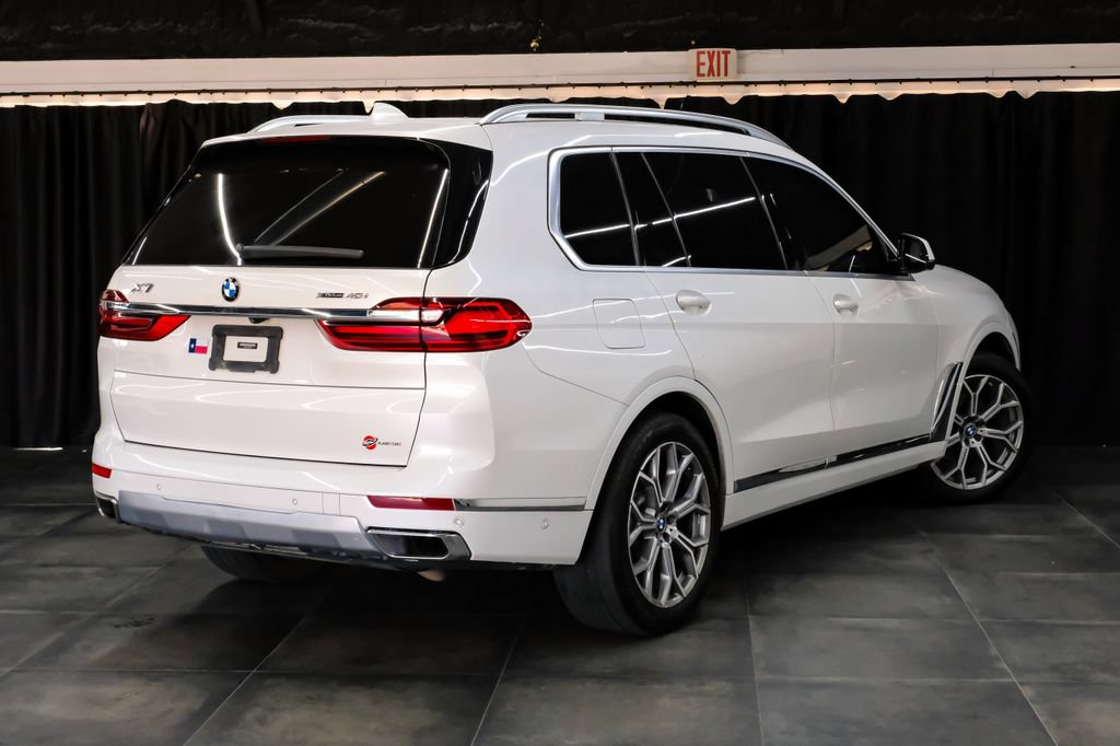 Used 2020 BMW X7 xDrive40i w/ Parking Assistance Package AWD/4WD image 11