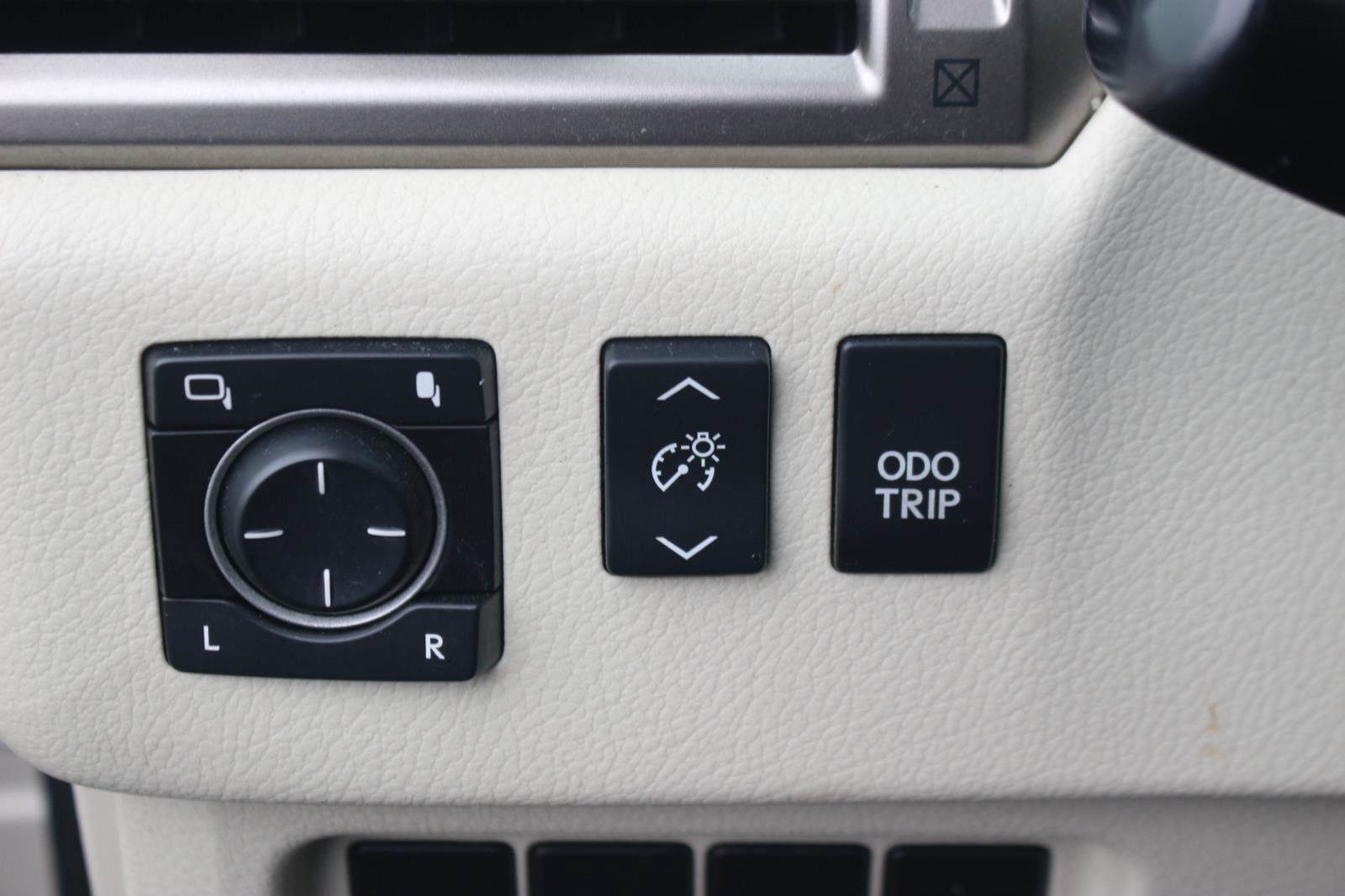 Used 2016 Lexus GX 460 image 35