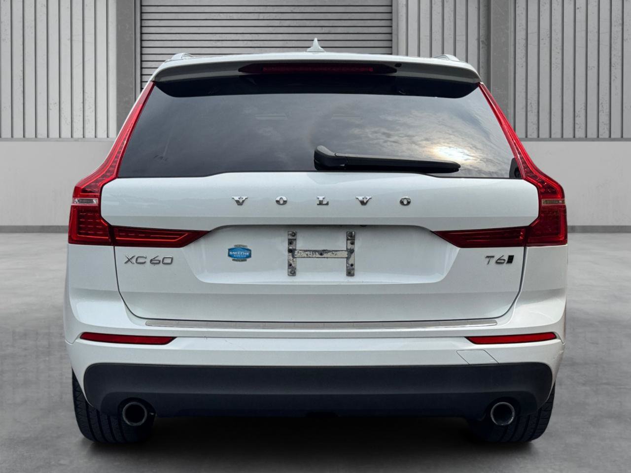Used 2018 Volvo XC60 T6 Momentum w/ Protection Package Premier AWD/4WD image 10