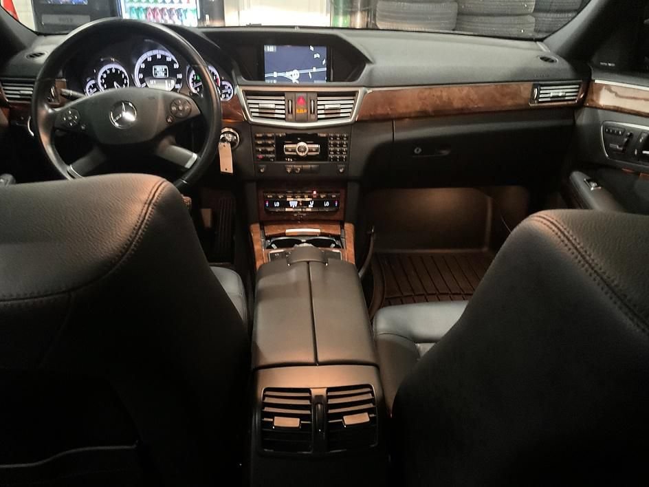 Used 2012 Mercedes-Benz E 350 Sedan image 18
