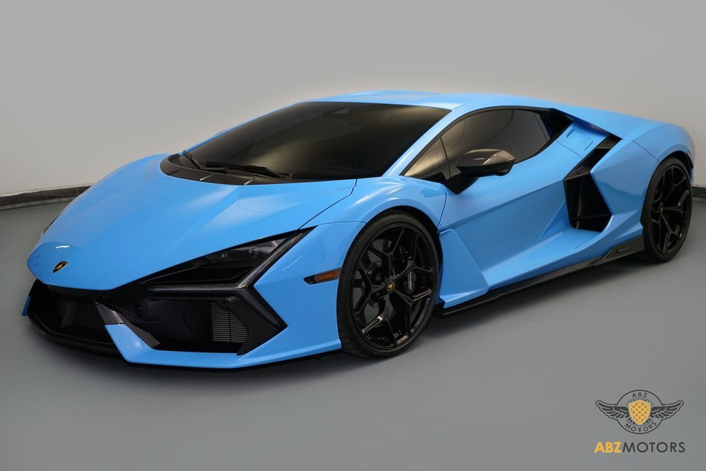 Used 2025 Lamborghini Revuelto Base image 3