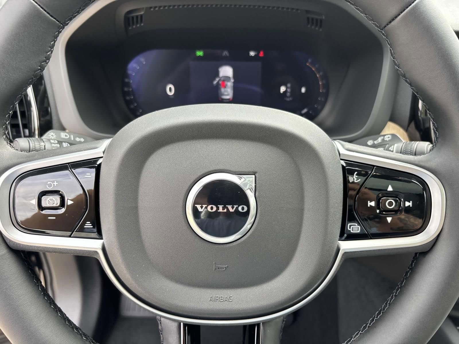 New 2026 Volvo XC60 B5 Plus w/ Protection Package Premier image 16