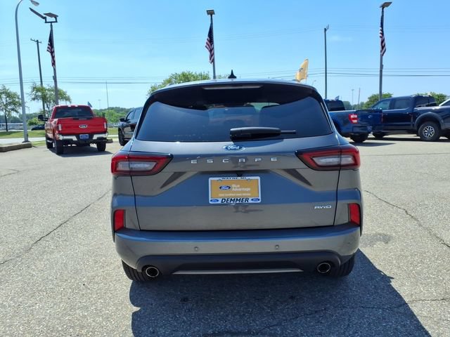 Certified 2024 Ford Escape ST-Line w/ Tech Pack #1 AWD/4WD image 6