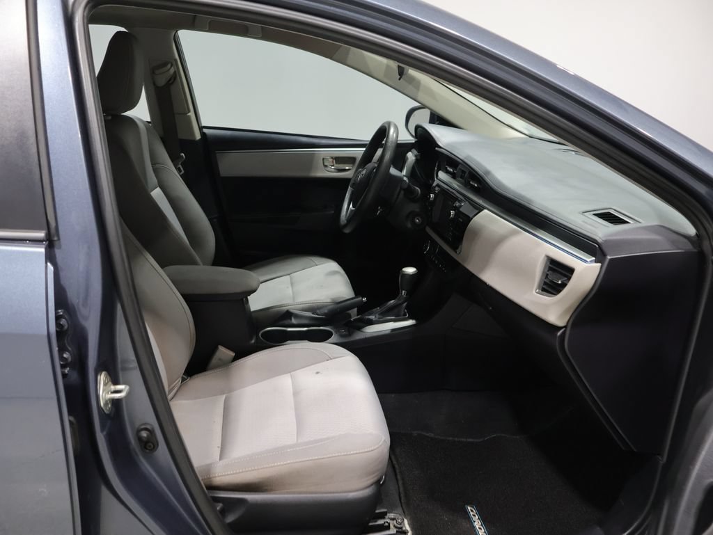 Used 2014 Toyota Corolla LE FWD image 21