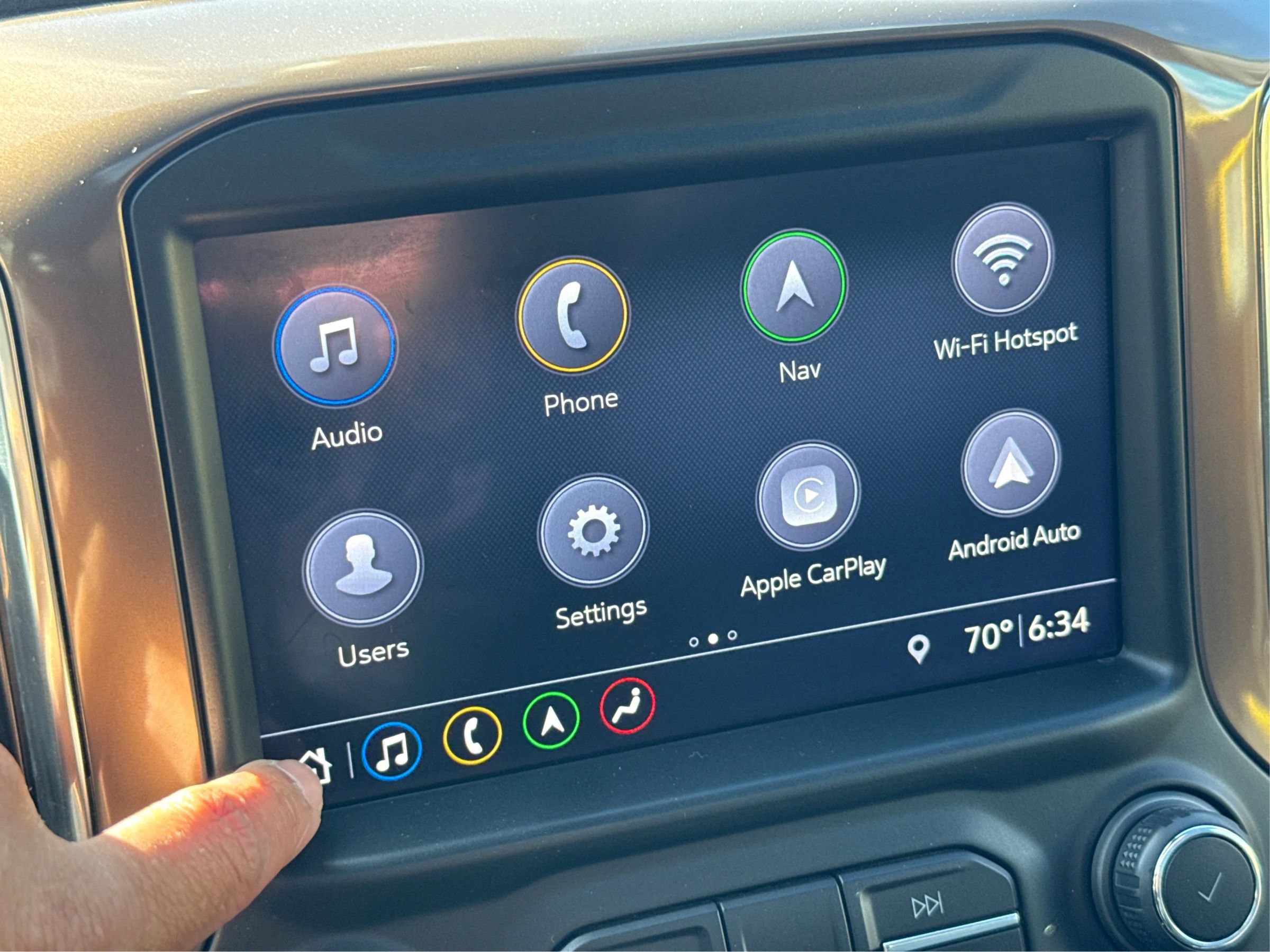 Used 2019 Chevrolet Silverado 1500 High Country w/ Technology Package AWD/4WD image 35