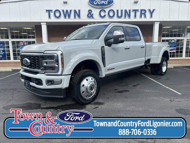 New 2026 Ford F450 Platinum image 1