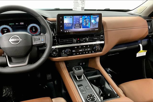 New 2026 Nissan Pathfinder Platinum image 8
