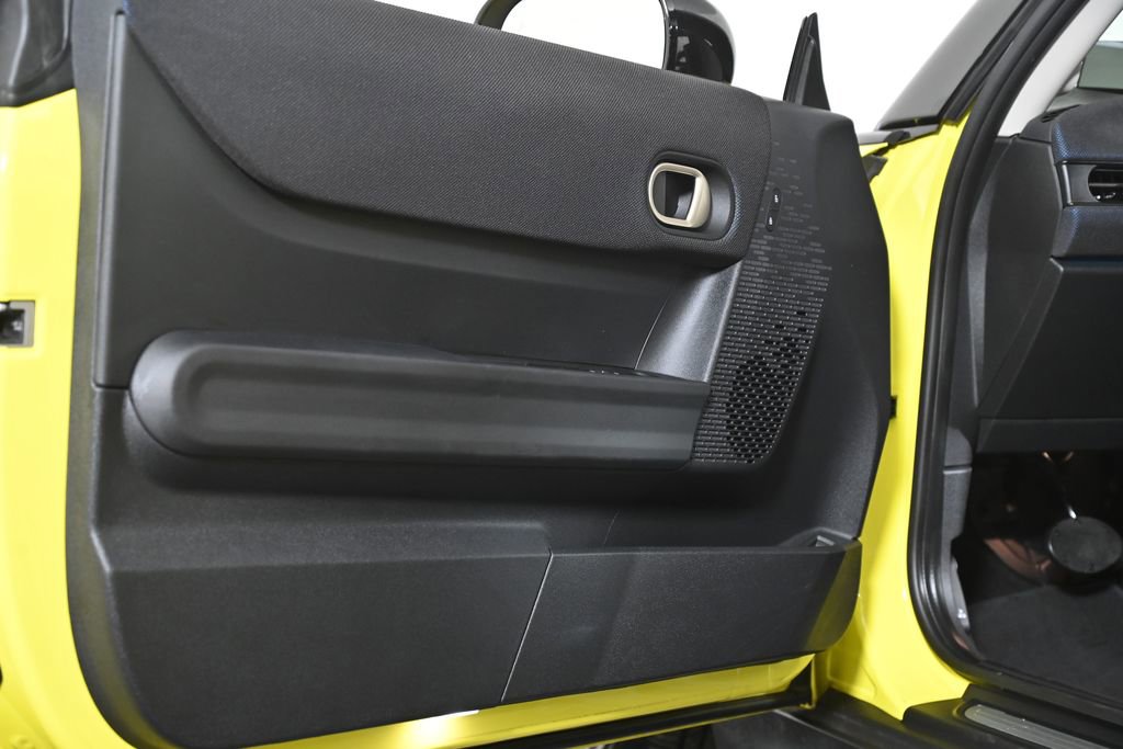 Certified 2025 MINI Cooper S image 29