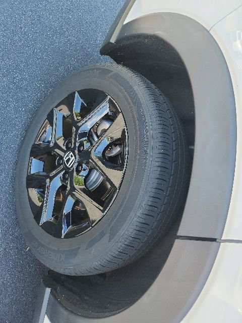 Used 2023 Honda HR-V Sport image 9