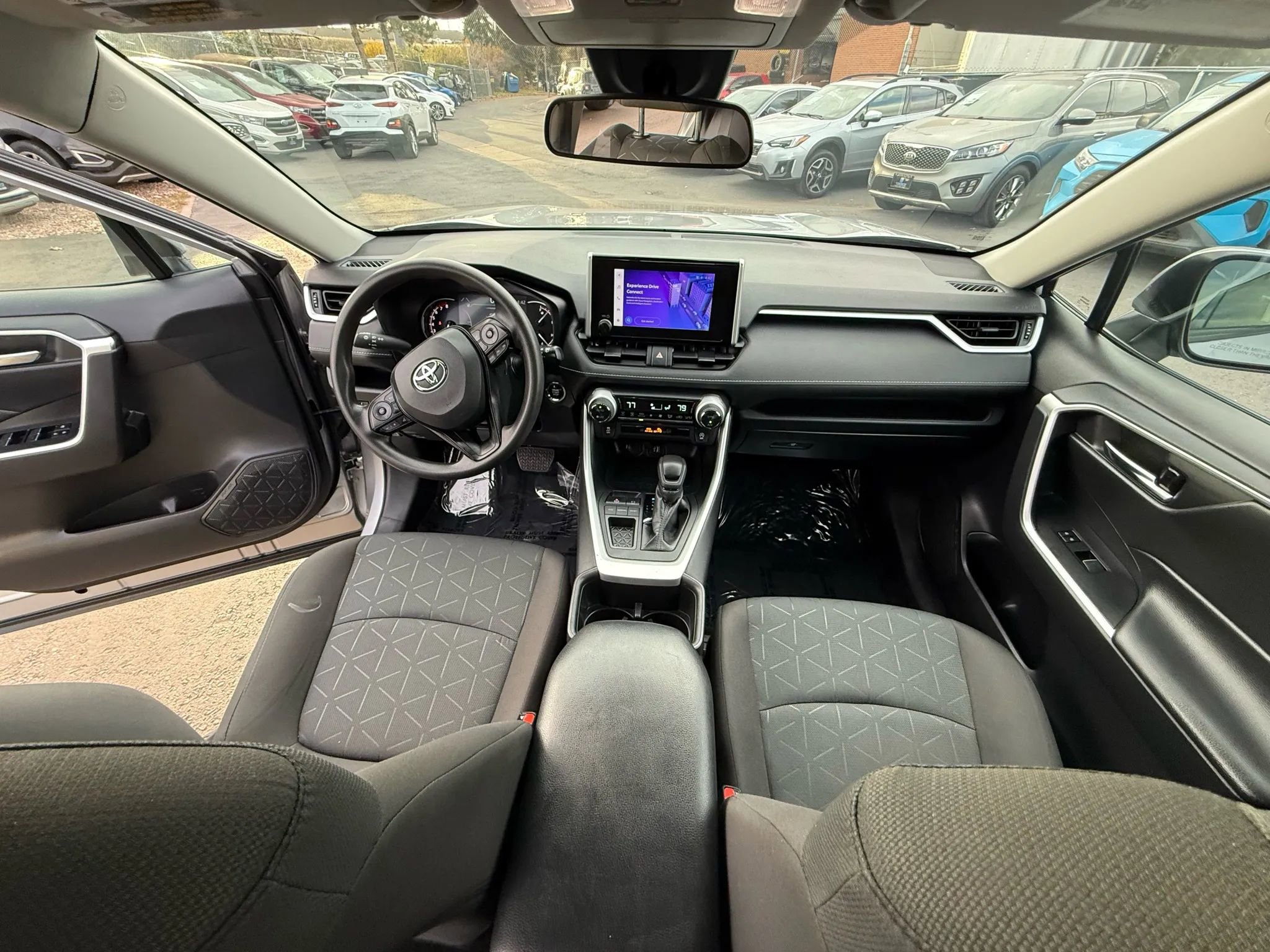 Used 2024 Toyota RAV4 XLE image 18