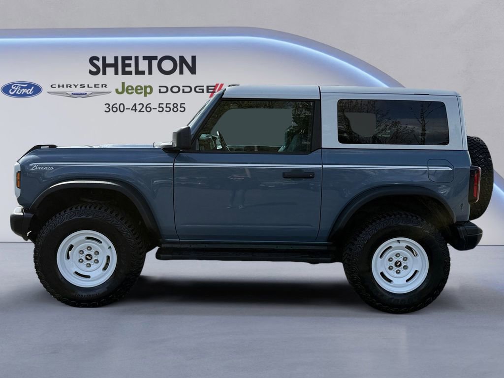 Used 2024 Ford Bronco Heritage Edition AWD/4WD image 3