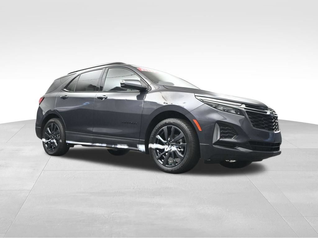 Used 2023 Chevrolet Equinox RS w/ RS Leather Package FWD image 34