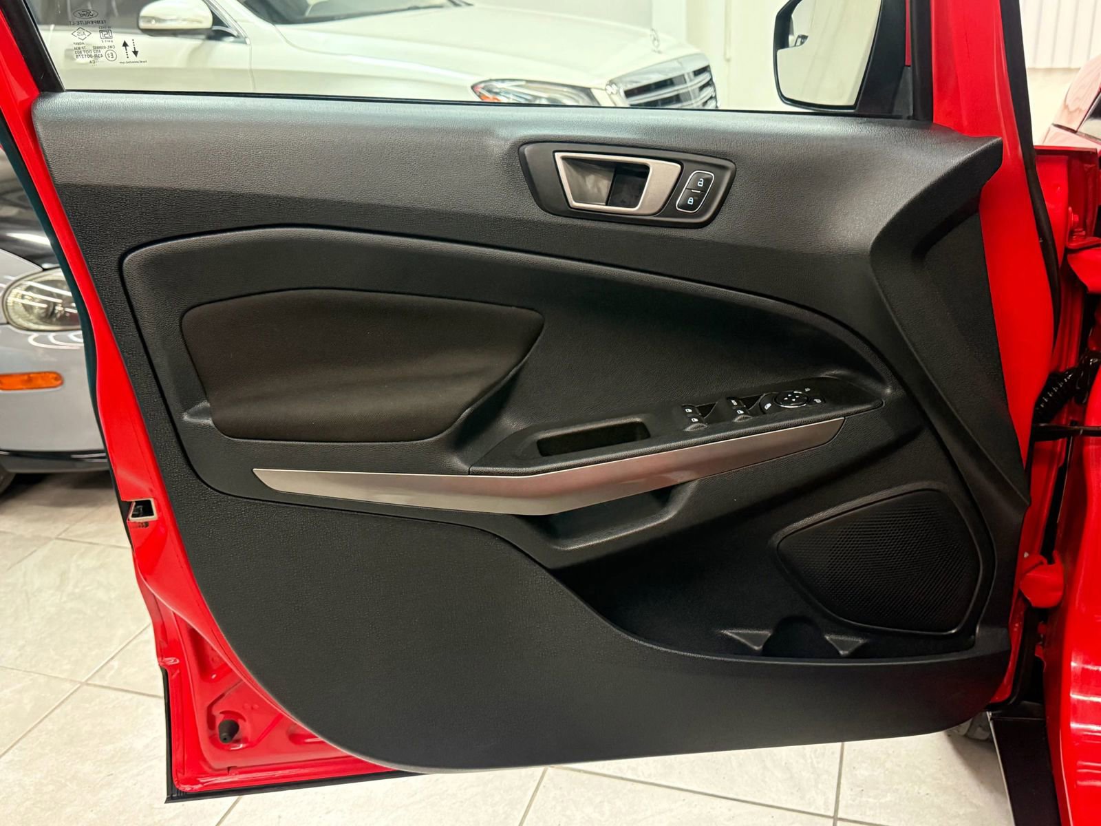 Used 2020 Ford EcoSport SE image 15