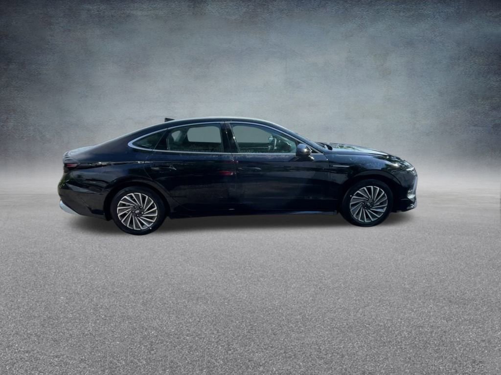 New 2025 Hyundai Sonata SEL image 25