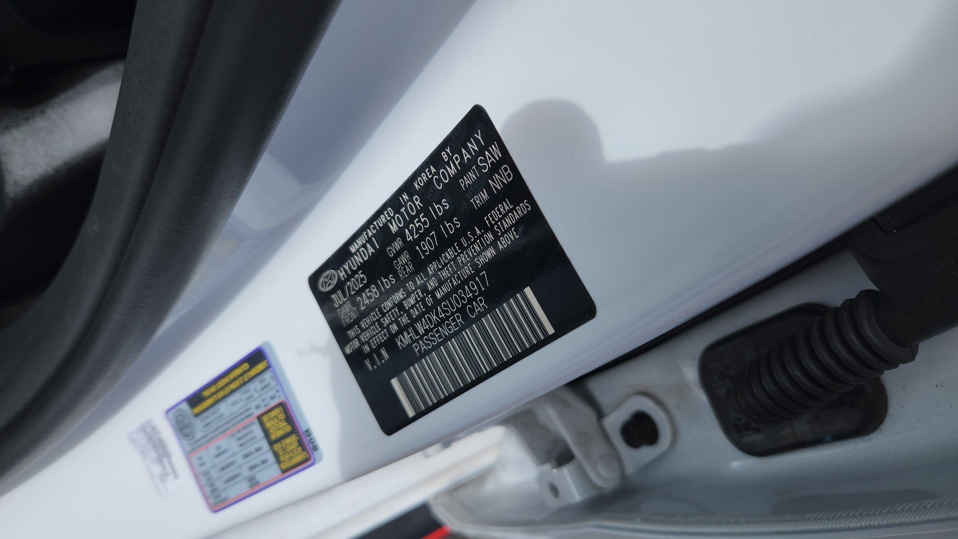 Used 2025 Hyundai Elantra N Base image 22