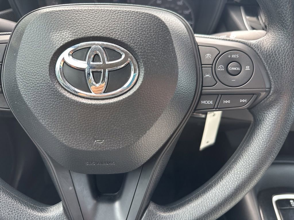 Certified 2025 Toyota Corolla LE FWD image 15