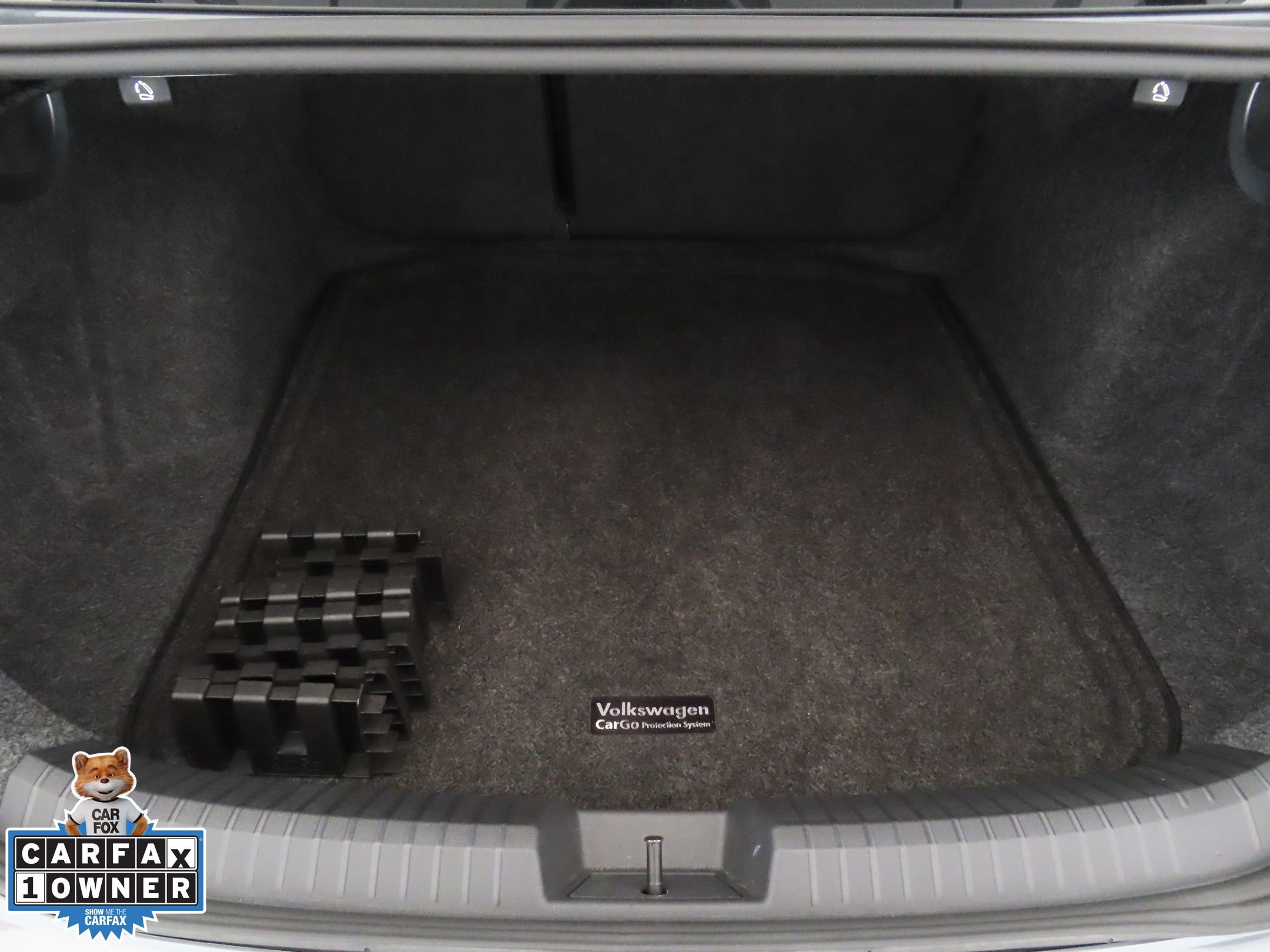 Used 2024 Volkswagen Jetta Sport image 24