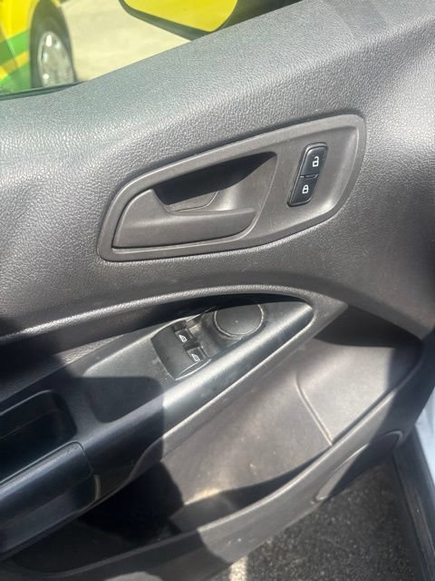Used 2017 Ford Transit Connect XL FWD image 18
