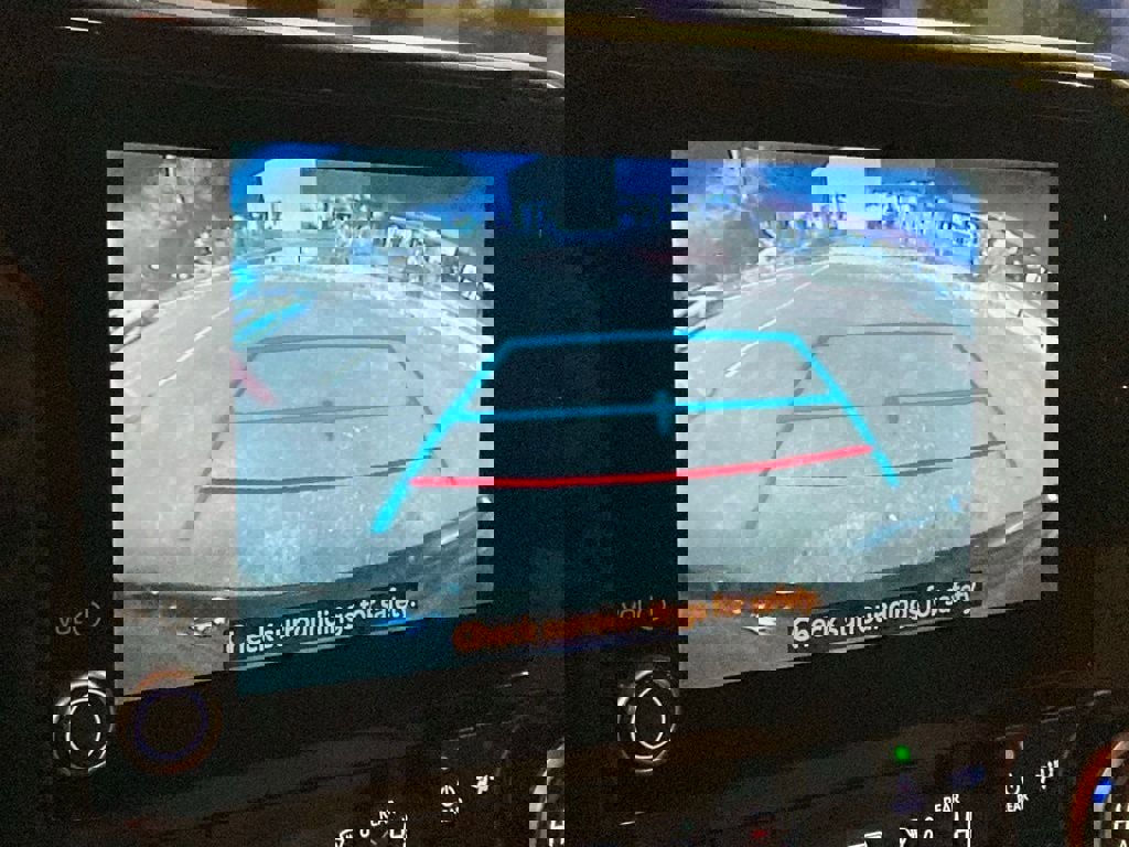 Certified 2025 Toyota Highlander XLE image 24