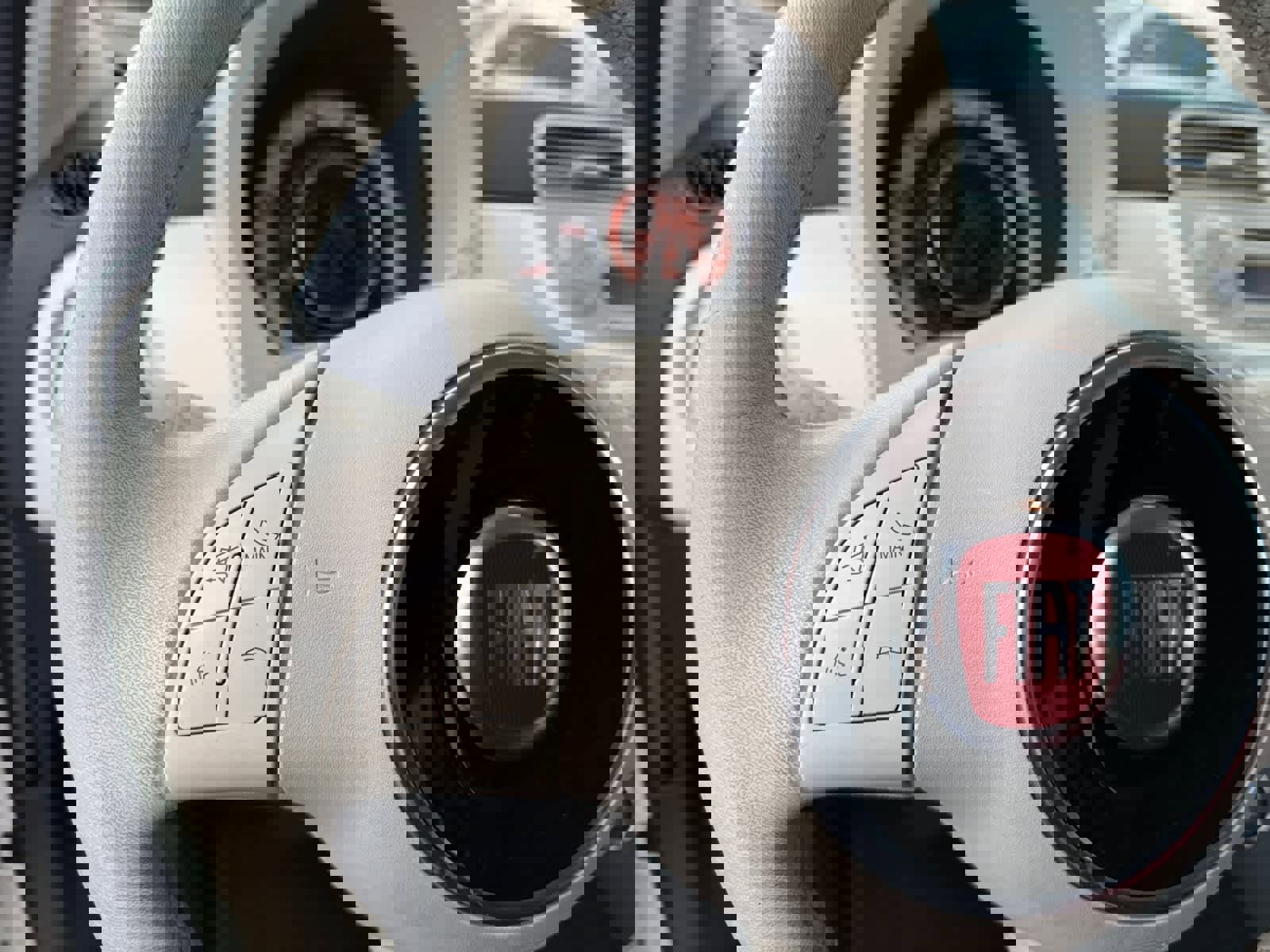 Used 2014 FIAT 500 Lounge w/ Luxury Leather Package image 20