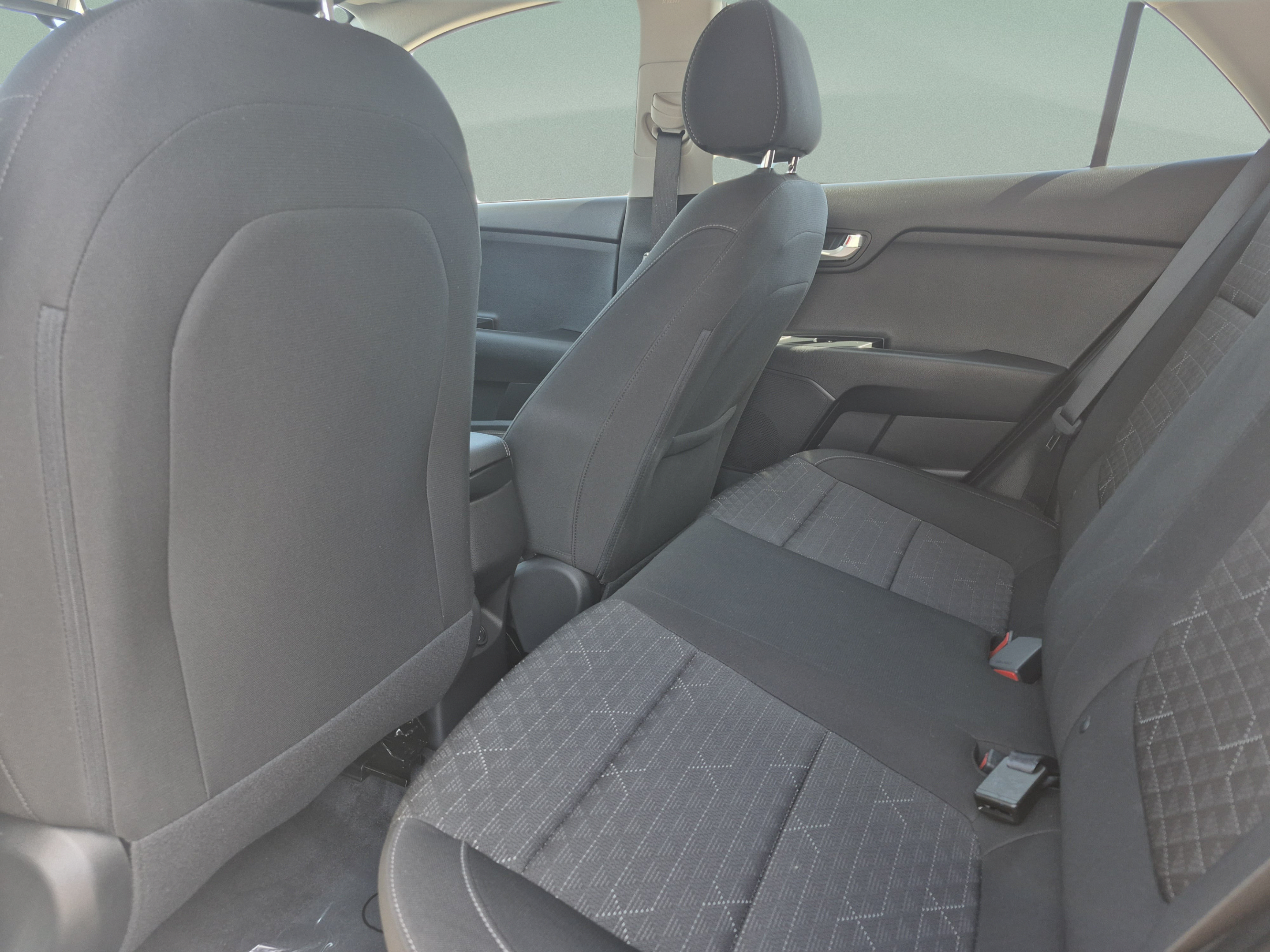 Used 2022 Kia Rio S FWD image 15