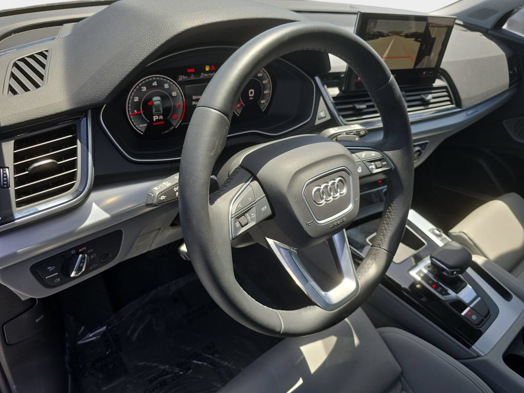 Used 2024 Audi Q5 2.0T Premium Plus AWD/4WD image 24