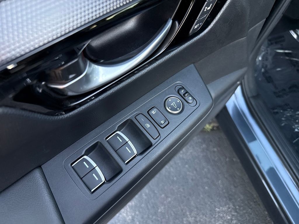 Certified 2024 Honda CR-V Sport Touring image 24