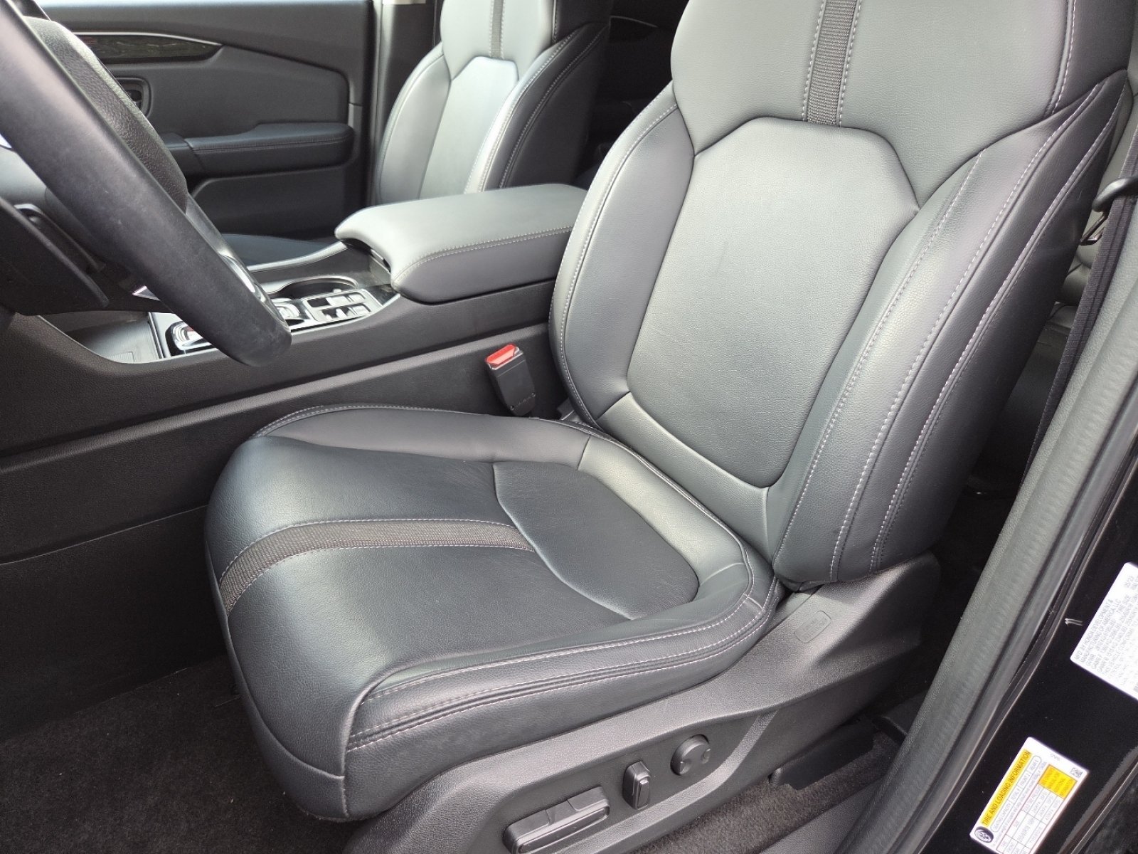 Certified 2023 Honda Pilot EX-L image 27