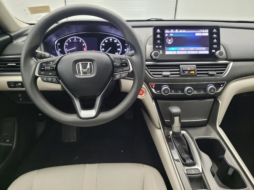 Used 2018 Honda Accord EX image 22