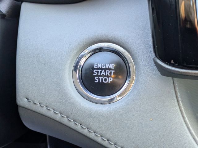 Used 2023 Toyota Highlander XLE image 18