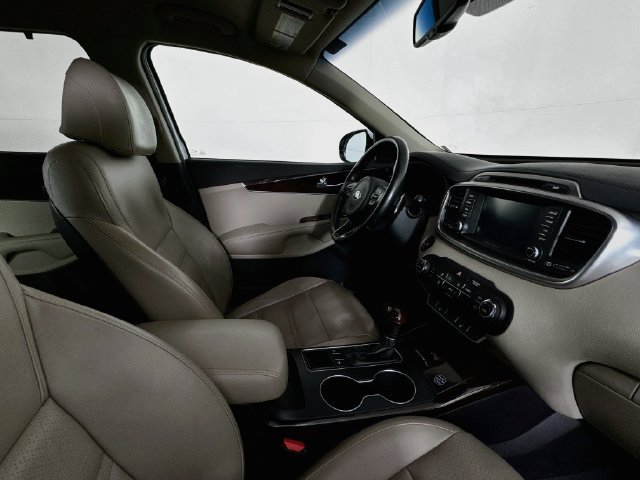 Used 2017 Kia Sorento EX FWD image 26