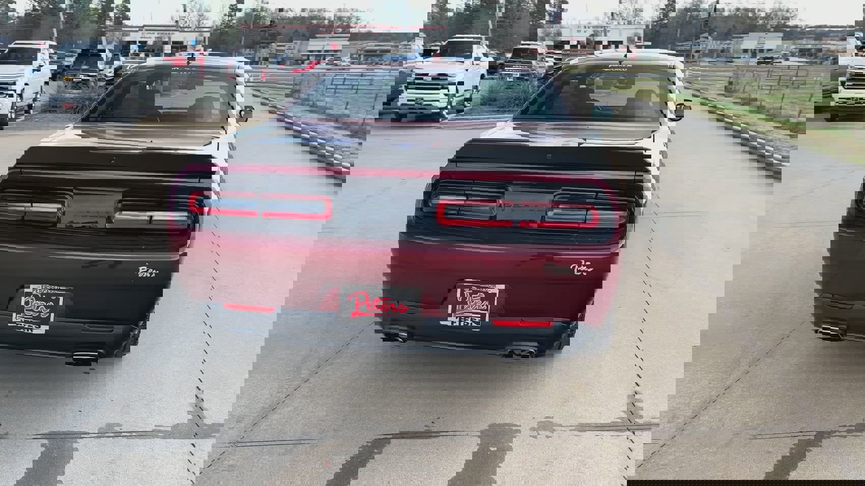 Used 2023 Dodge Challenger SXT w/ Blacktop Package image 8