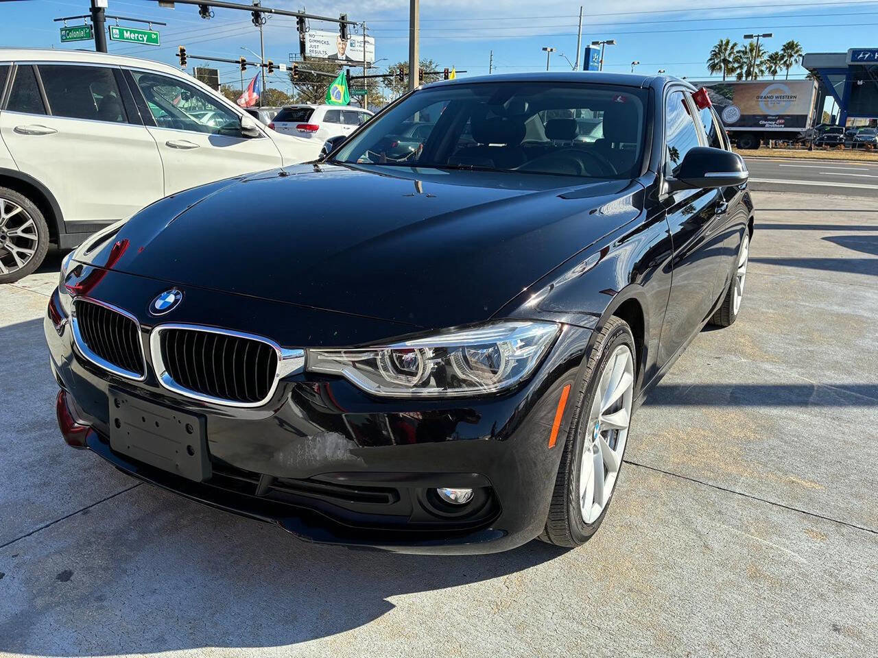 Used 2018 BMW 320i Sedan image 13