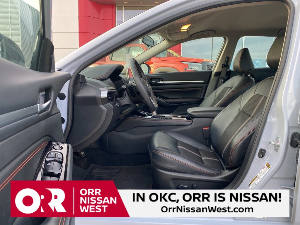 Used 2023 Nissan Altima 2.5 SR image 14