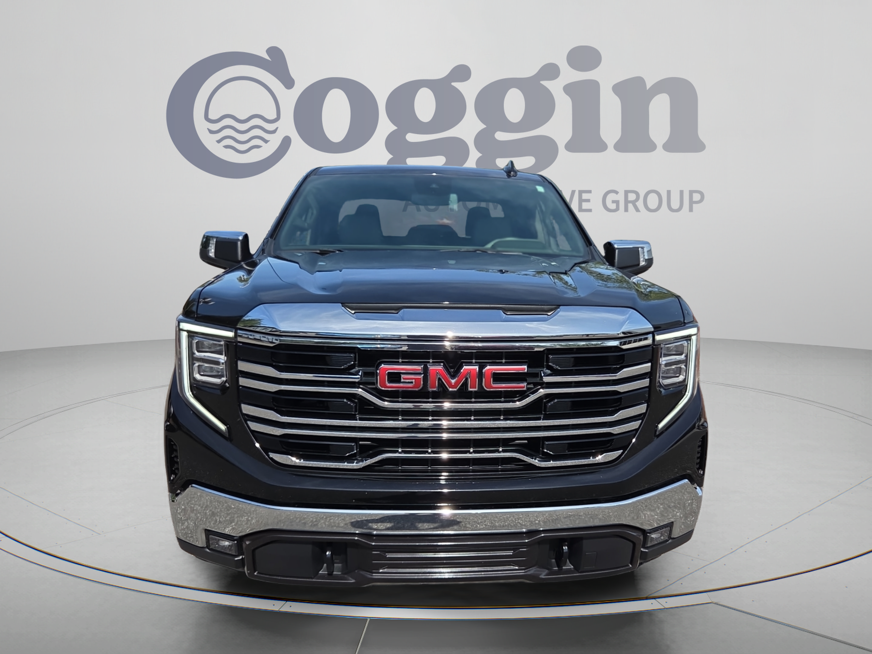 Used 2026 GMC Sierra 1500 SLT AWD/4WD image 8