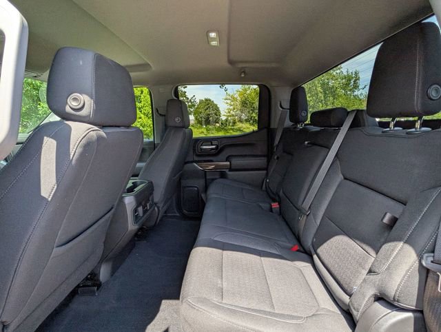 Used 2022 Chevrolet Silverado 1500 LT Trail Boss w/ Safety Package AWD/4WD image 29