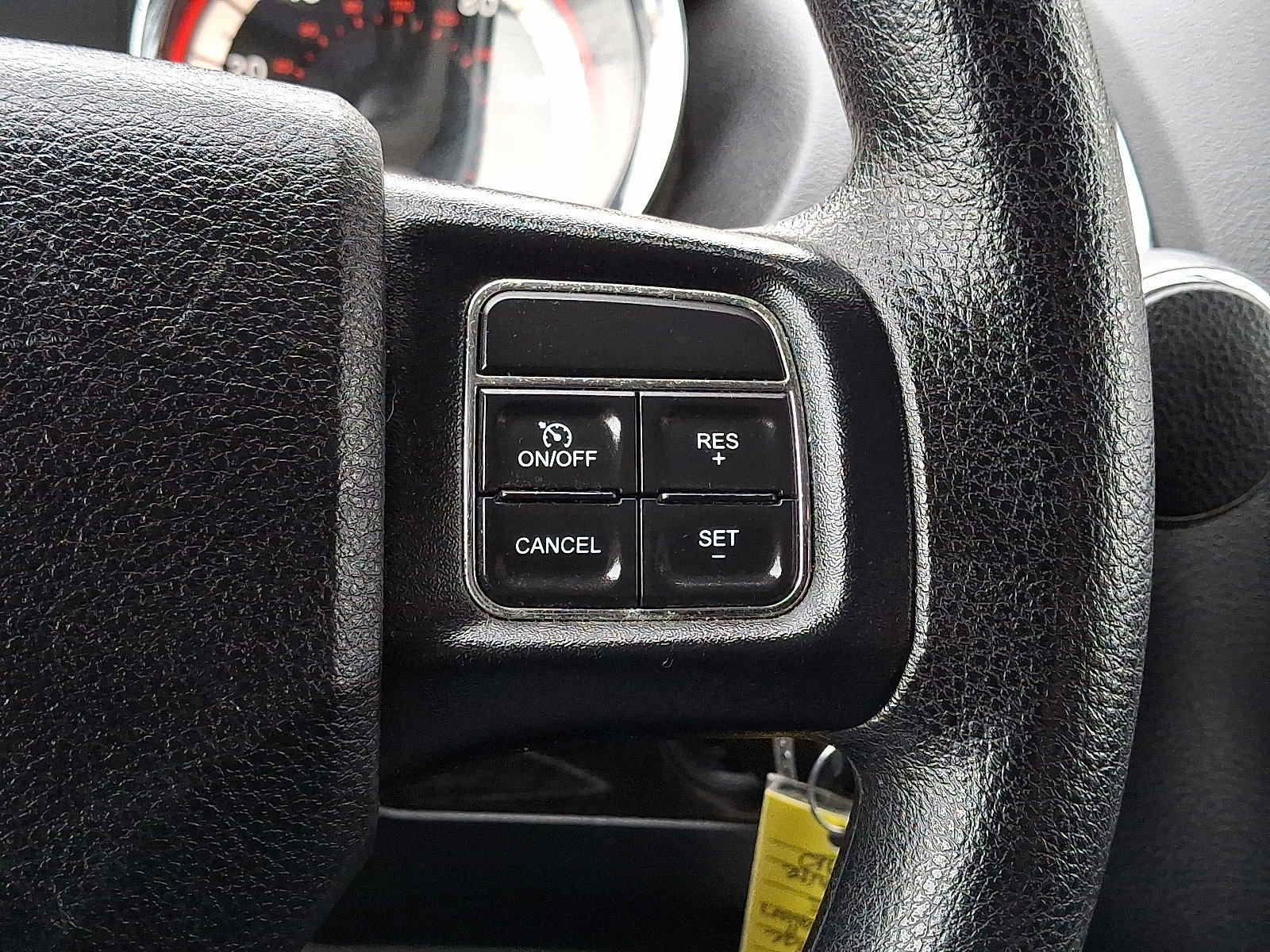 Used 2018 Dodge Grand Caravan SE w/ UConnect Hands-Free Group image 24